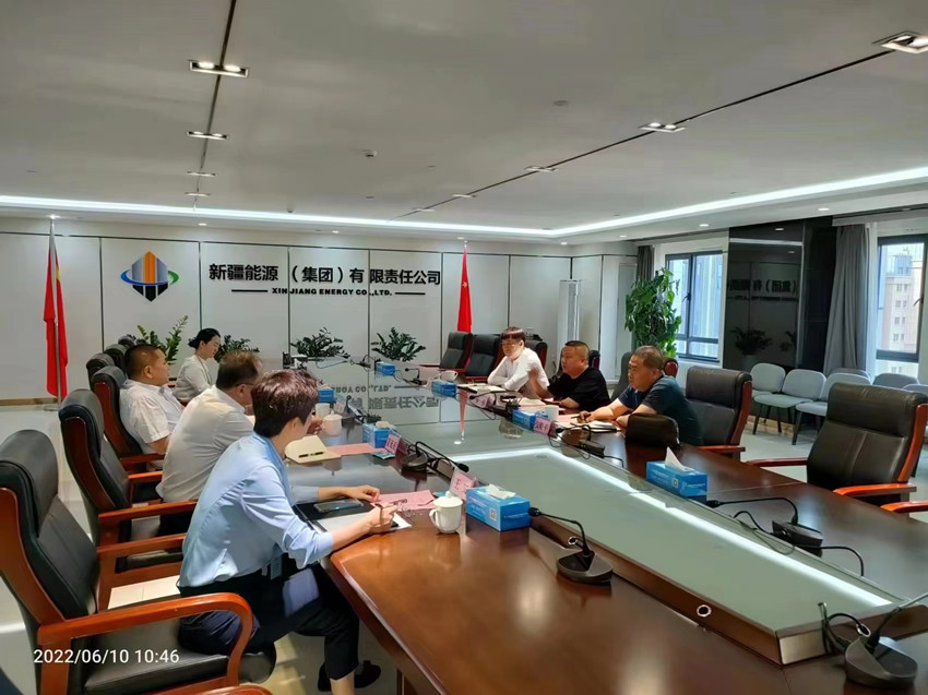 茂隆實(shí)業(yè)貿易發(fā)展總公司與新疆能源(集團)有限責任公司舉行簽約儀式(圖1) 茂隆實(shí)業(yè)貿易發(fā)展總公司與新疆能源(集團)有限責任公司舉行簽約儀式(圖1)